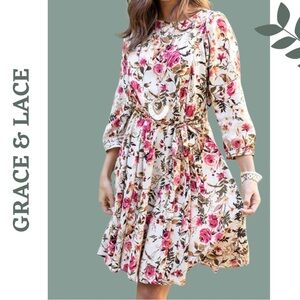 Grace & Lace Milan’s Floral Dress Waist Tie 3/4 Sleeve Cream Green Size Small